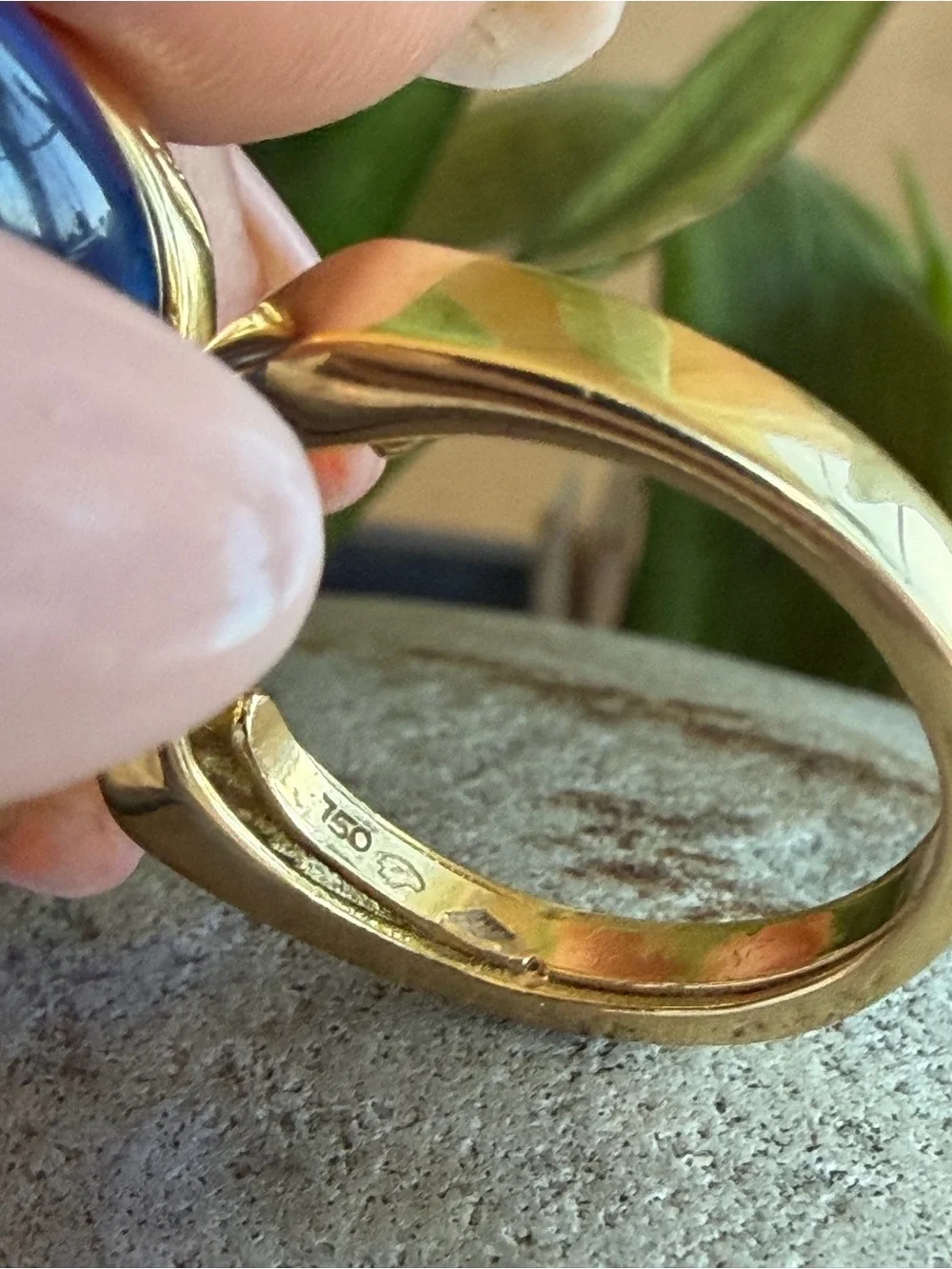 Baccarat karat ring gold